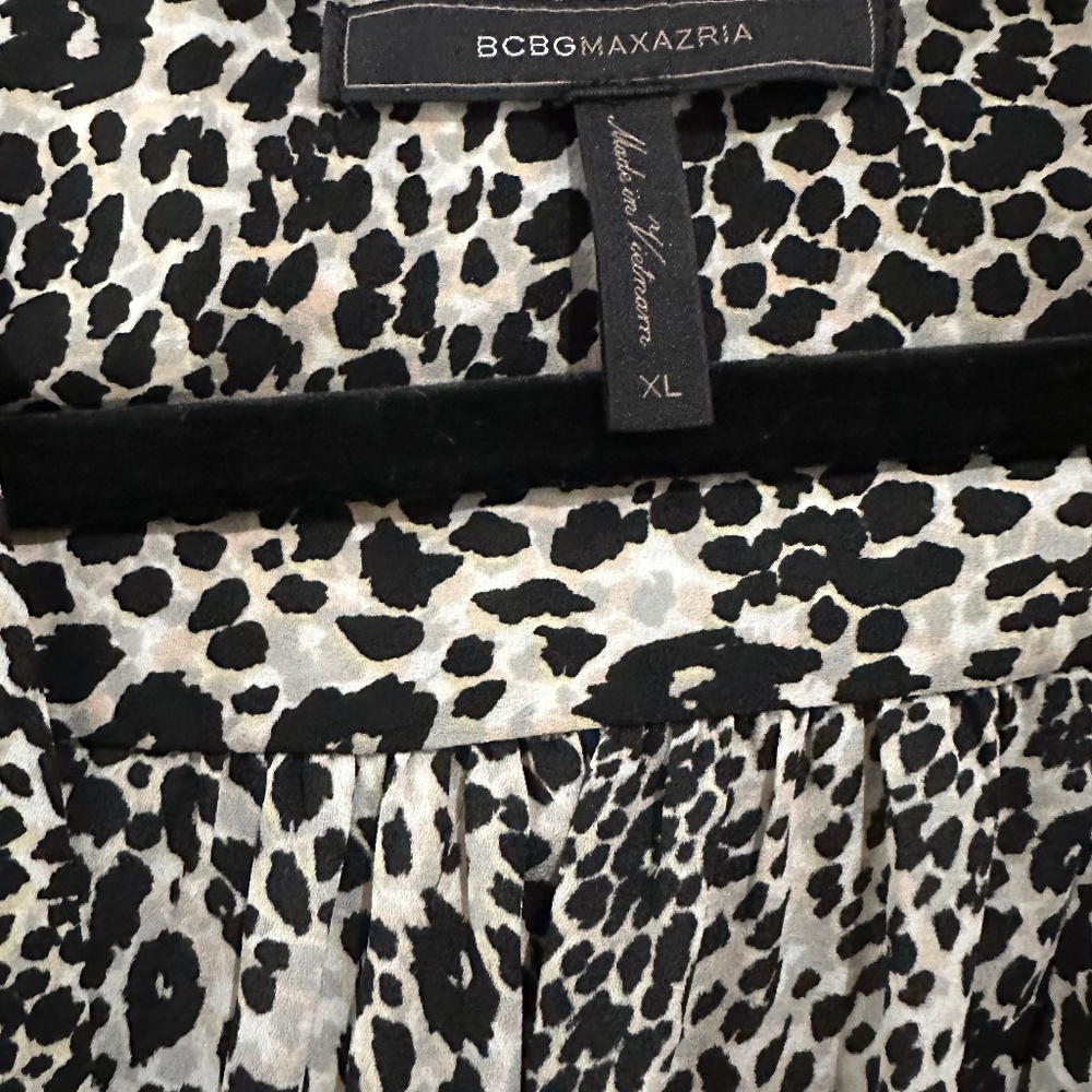 Bcbg leopard print top